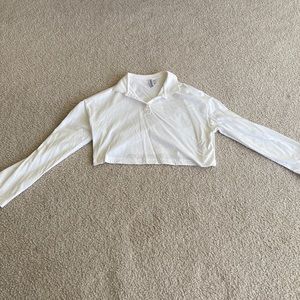 *vest not included. H&M cropped white blouse size M cotton